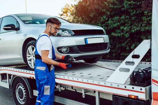 Professional auto towing services in Charlotte